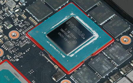 フラッグシップGeForce RTX3080Ti モビリティグラフィックス チップを強化する NVIDIA GA103GPUの写真